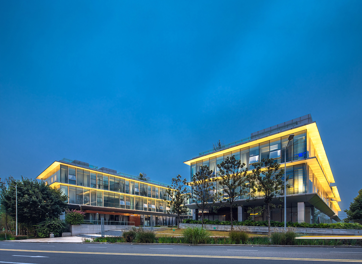 四大平臺資源整合 打造全產業鏈 四大平臺資源整合 打造全產業鏈